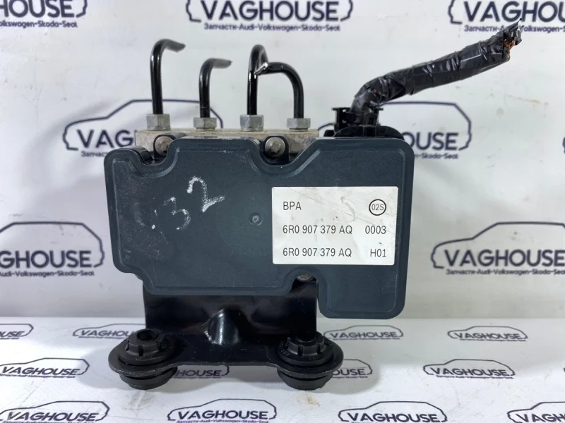 Блок abs Volkswagen Polo 1.6 CFNA 2013