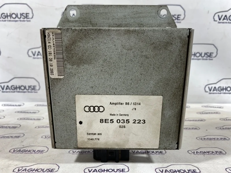 Усилитель акустической системы Audi A4 B6 8E 1.8T