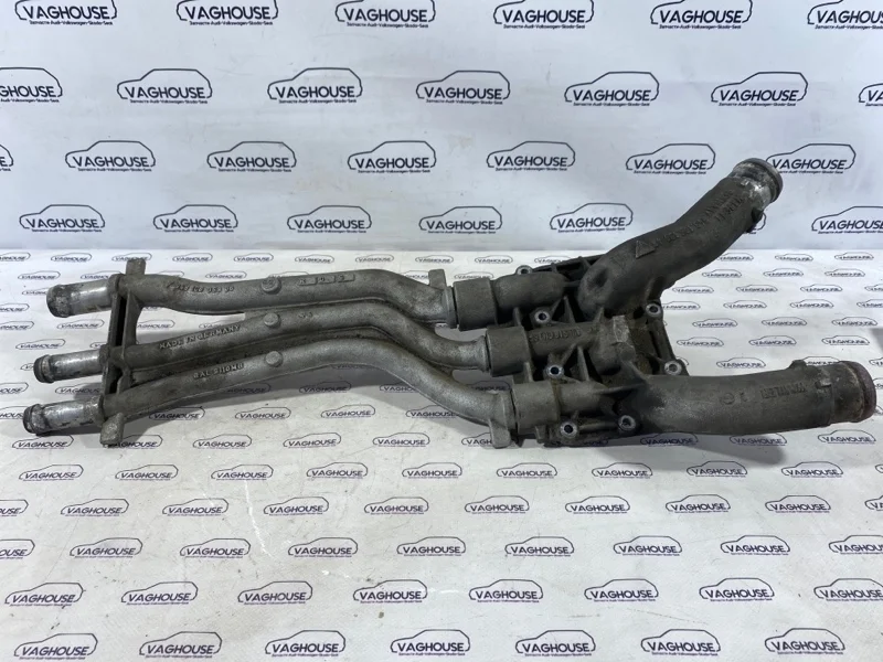 Корпус термостата Porsche Cayenne 955 4.5 (4800)