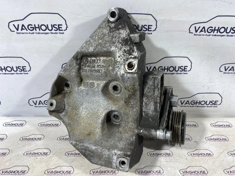 Кронштейн кондиционера Audi A4 B6 8E 1.8T AMB 2004