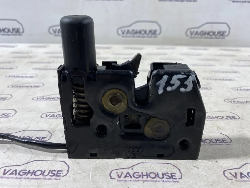 Замок капота Audi A7 4G 3.0 TFSI CGW 2011