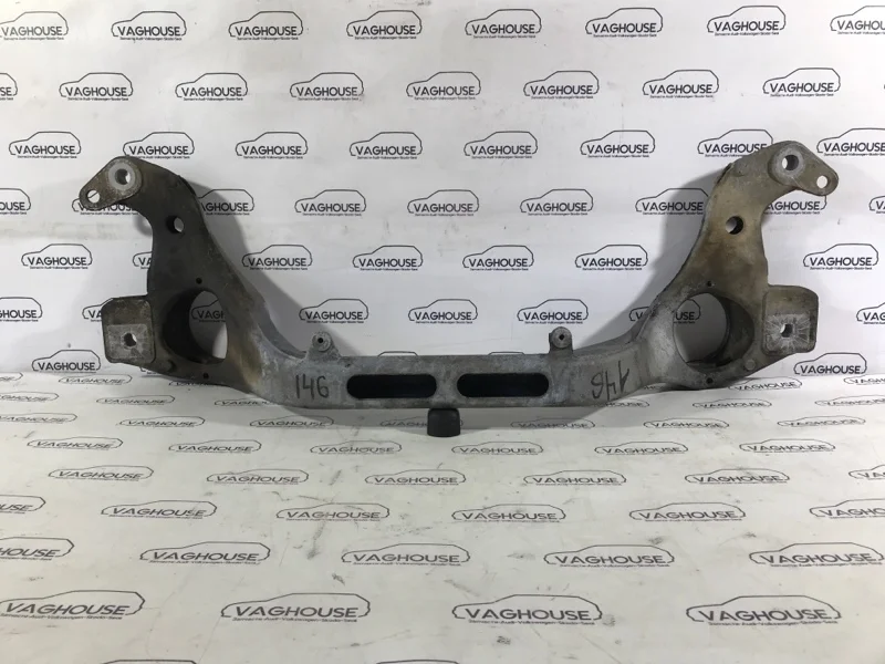 Балка подрадиаторная Volkswagen Touareg 7L 2.5 BAC