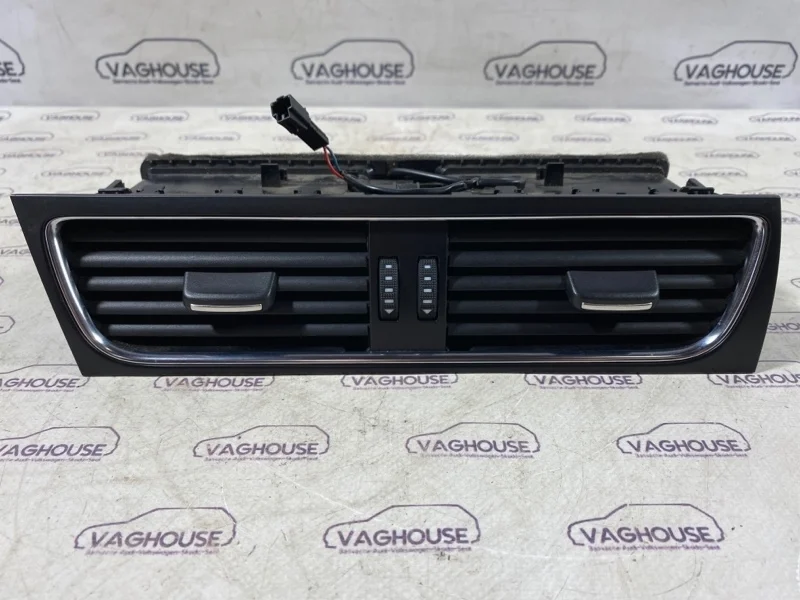 Дефлектор воздуховода Audi S5 8T 4.2 CAU 2008