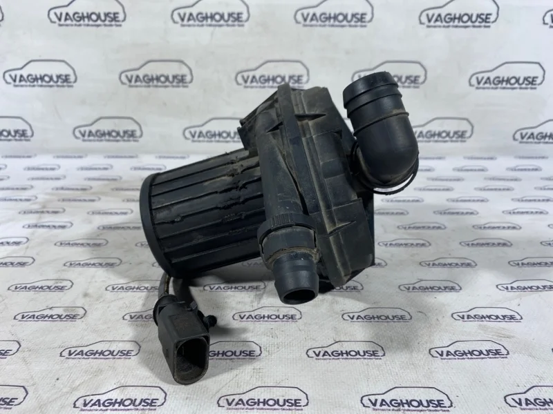 Насос воздушный Audi S5 8T 4.2 CAU 2008