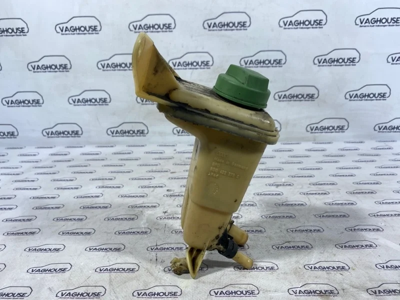 Бачок гидроусилителя Volkswagen Passat B5 3B2 1.9