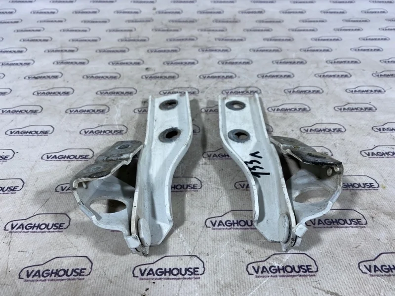 Петля капота Audi Audi A3 Sportback 8P 1.6 BSE