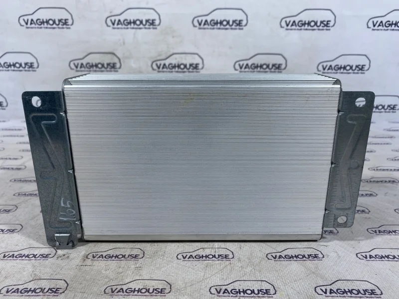 Усилитель акустической системы Audi Q7 4.2 BAR