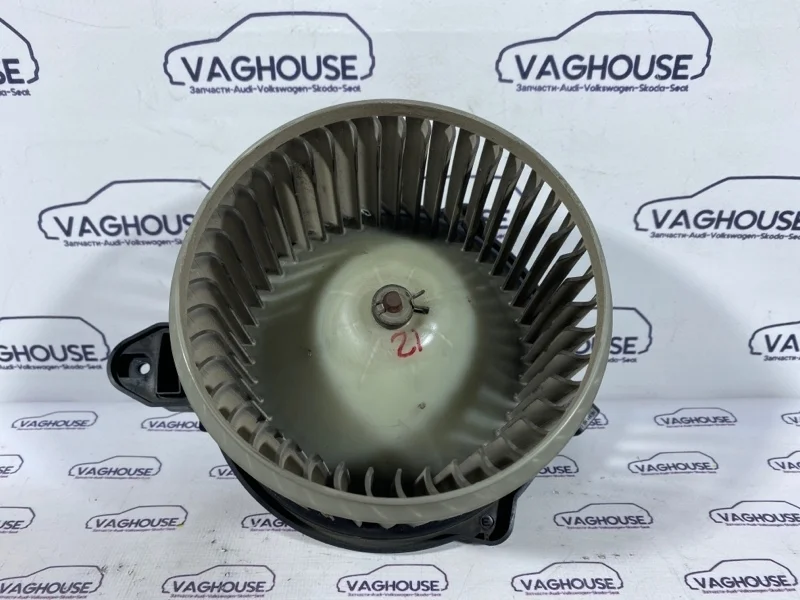 Мотор печки Audi A6 C5 2.4 ALF 1998