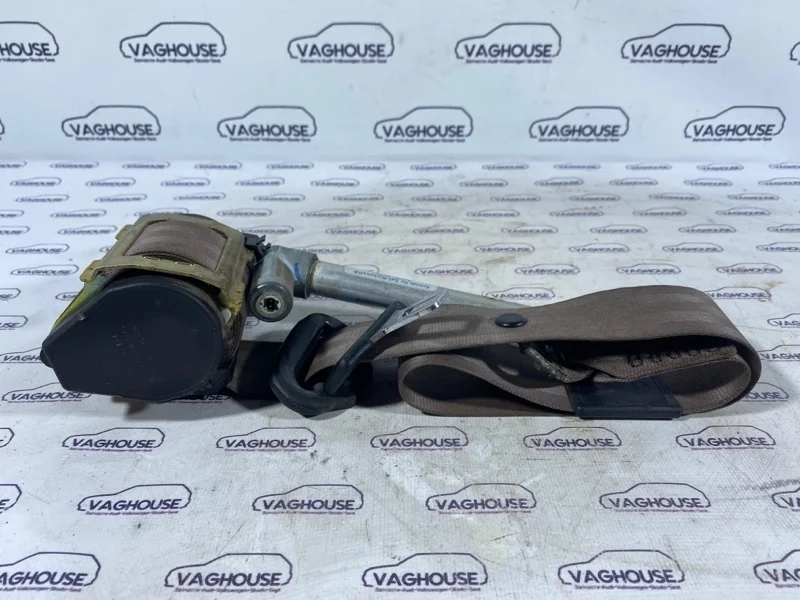 Ремень безопасности передний правый Audi A6 C5 2.4