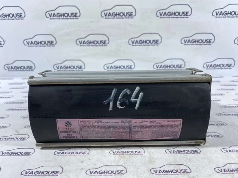 Аирбаг пассажирский Audi A6 C5 2.4 ALF 1998