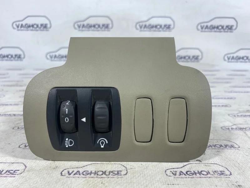 Кнопка корректора фар Renault Scenic 2 (X84)