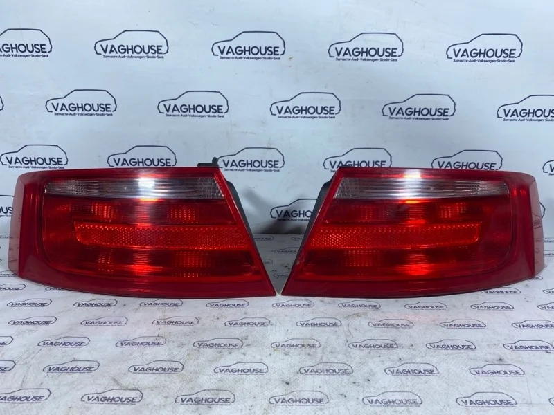 Фонари задние Audi A5 8T 3.2 CALA 2008