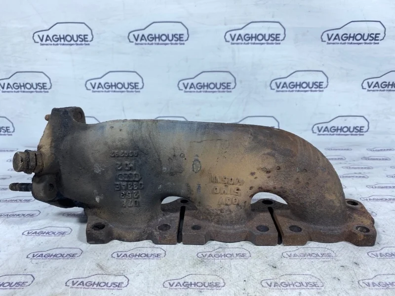 Коллектор выпускной Audi A6 C5 2.8 ACK 1998