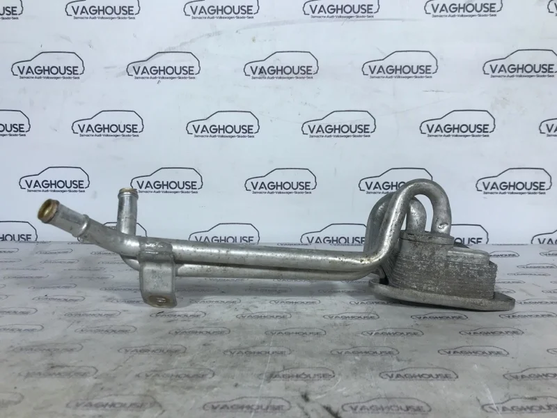 Радиатор масляный Skoda Octavia A5 1.4 CAXA 2013