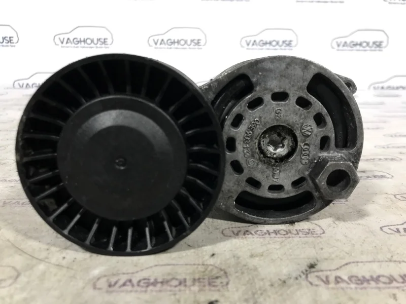 Натяжитель ремня Audi A6 C6 3.2 AUK 2010