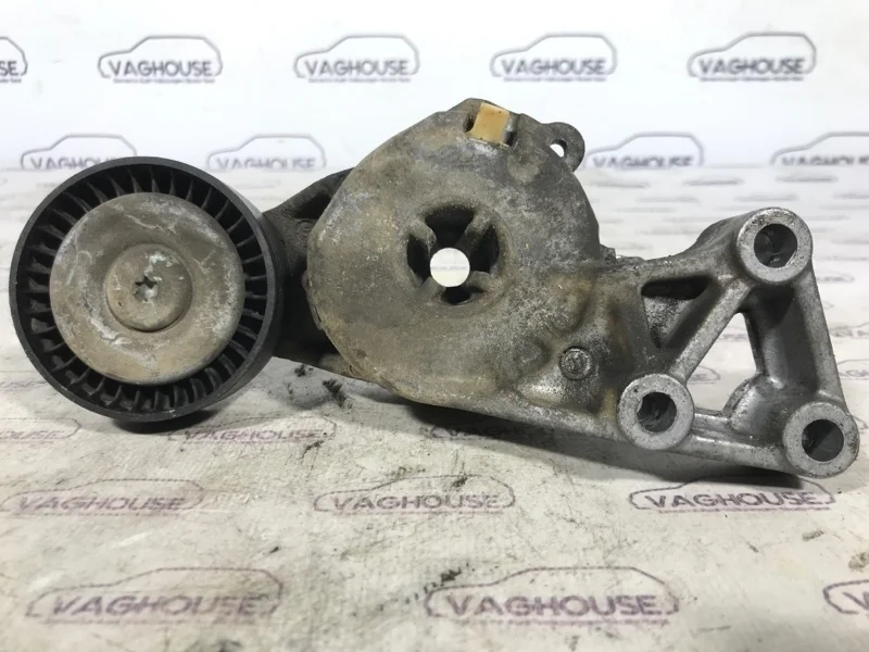 Натяжитель ремня Volkswagen Golf 4 1.6 AKL 2000