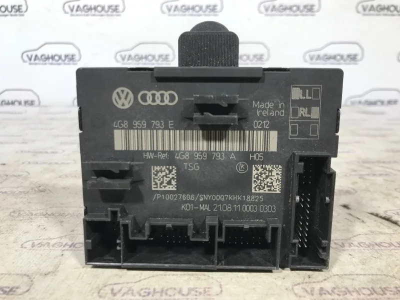 Блок управления дверьми Audi A6 C7 CHV 2010-2018