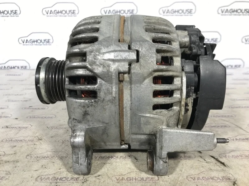 Генератор Volkswagen Passat B7 1.4 CAX 2012