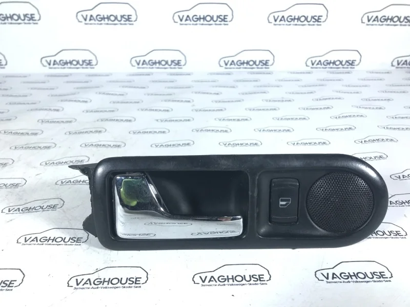 Ручка двери внутренняя передняя правая Volkswagen