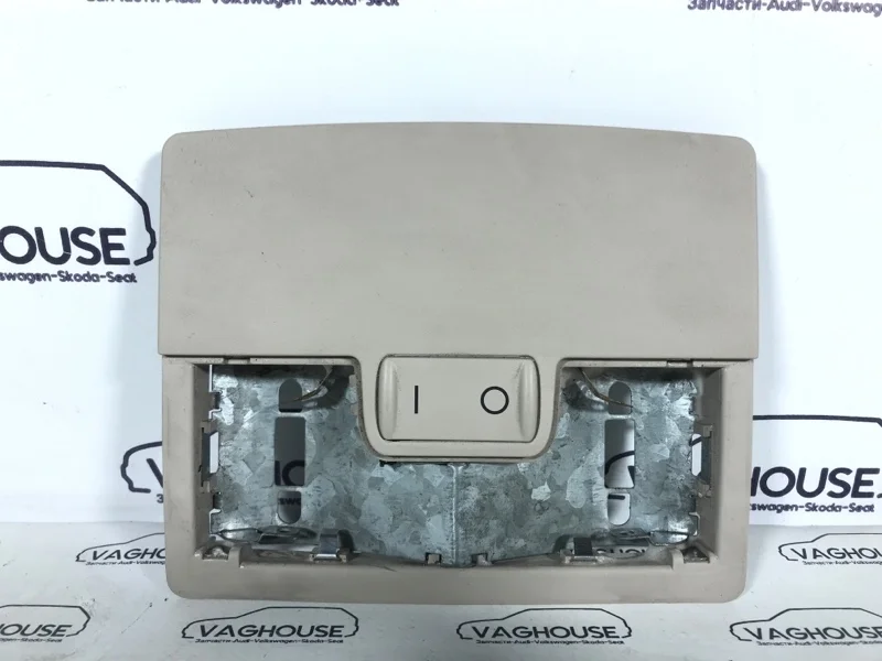 Плафон салона Audi A6 C5 2.8 ACK 1998