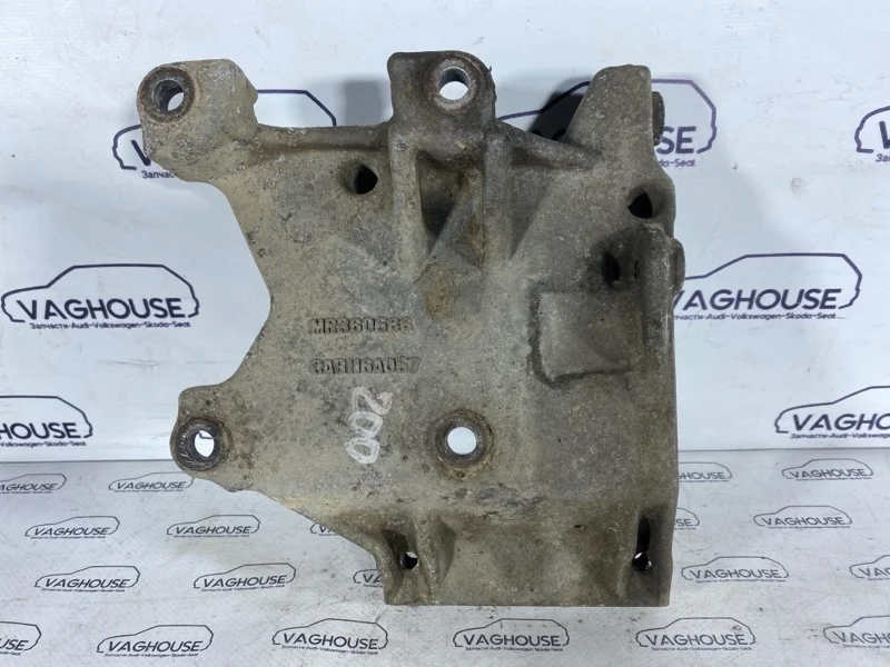 Кронштейн кондиционера Mitsubishi Lancer 9 1.6