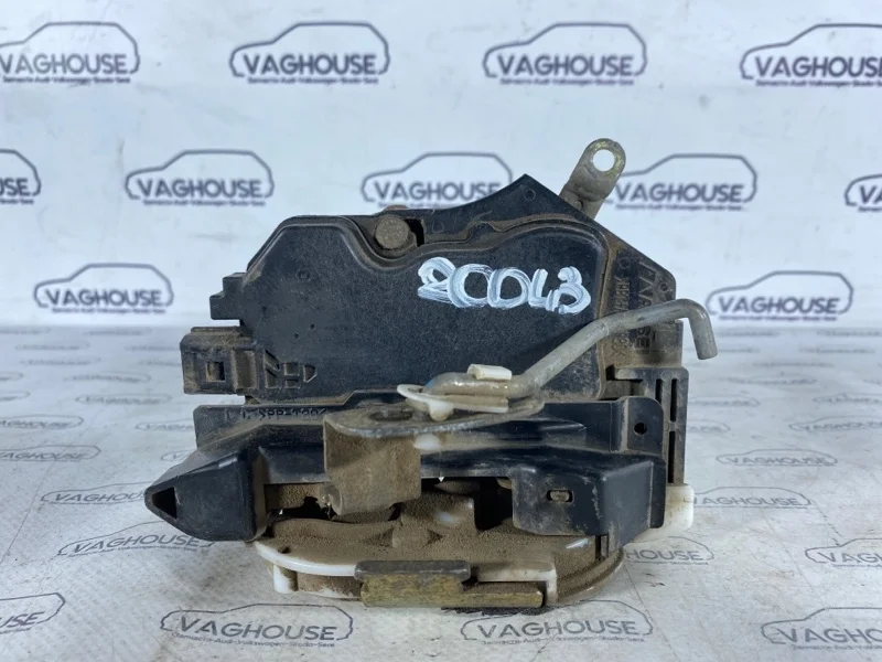 Замок двери задний левый Mitsubishi Lancer 9 1.6