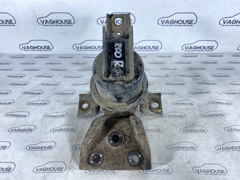 Подушка двигателя правая Mitsubishi Lancer 9 1.6