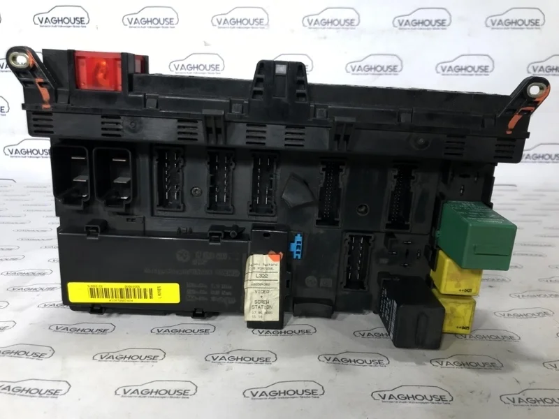 Блок предохранителей Land Rover Range Rover Vogue