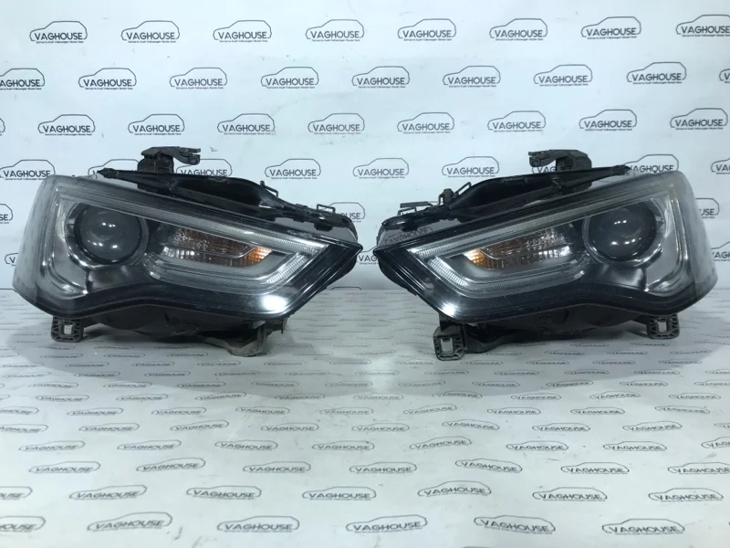 Фары передние Audi A5 8T 1.8 CJEB 2014