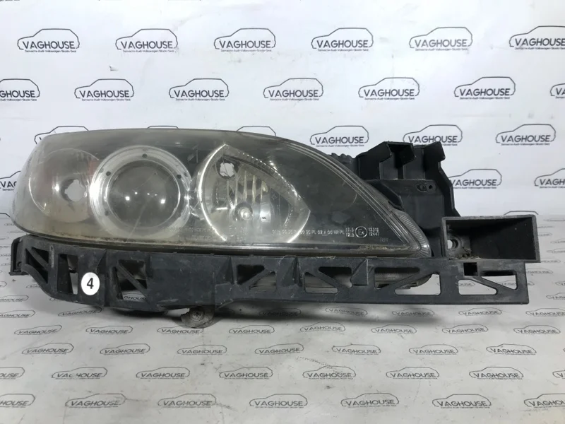 Фара передняя правая Mazda 3 BK СЕДАН 1.6 Z6 2008