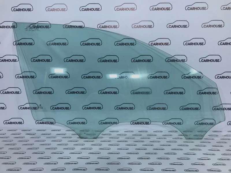 Стекло переднее правое Volkswagen Passat B5+ 1