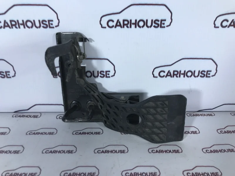 Замок капота Audi Audi A3 Sportback 8P 1.6 BSE