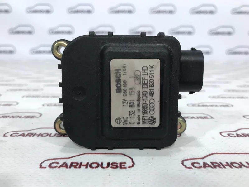 Моторчик заслонки печки Audi A6 C5 2.4 ARJ 1998