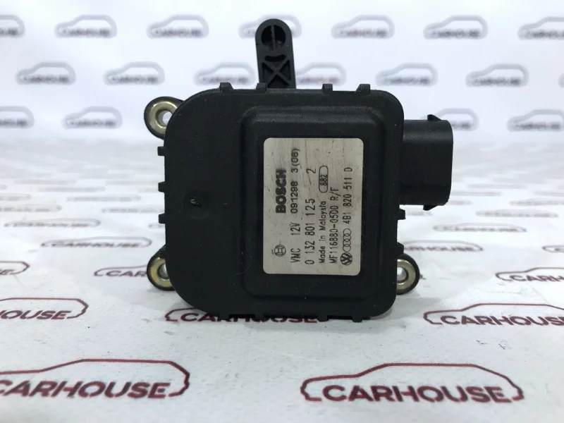 Моторчик заслонки печки Audi A6 C5 2.4 ARJ 1998