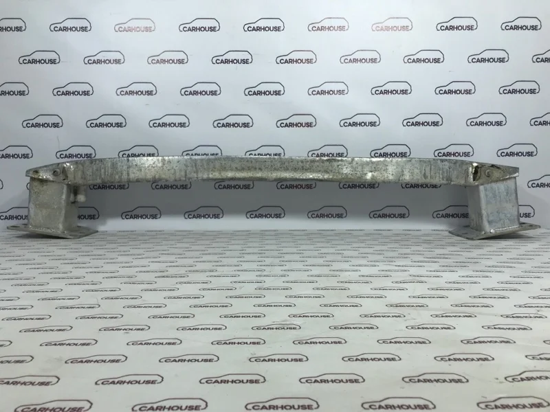 Усилитель бампера передний Peugeot 308 1.6 EP6