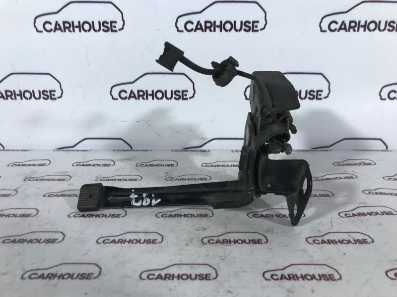 Замок капота Honda Civic 4d 1.8 R18A1 2008