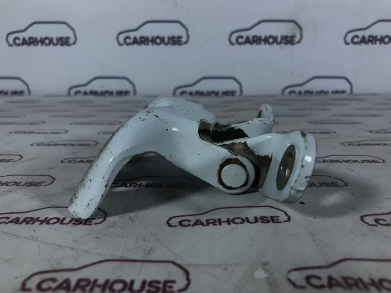 Петля двери задняя левая Kia Ceed WAGON - 5DR 5P