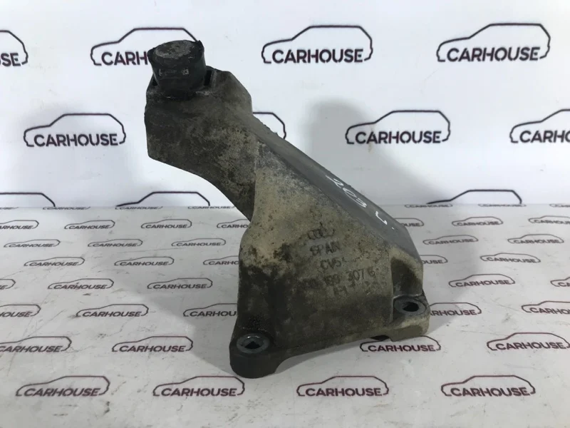 Кронштейн двигателя левый Volkswagen Passat B5+