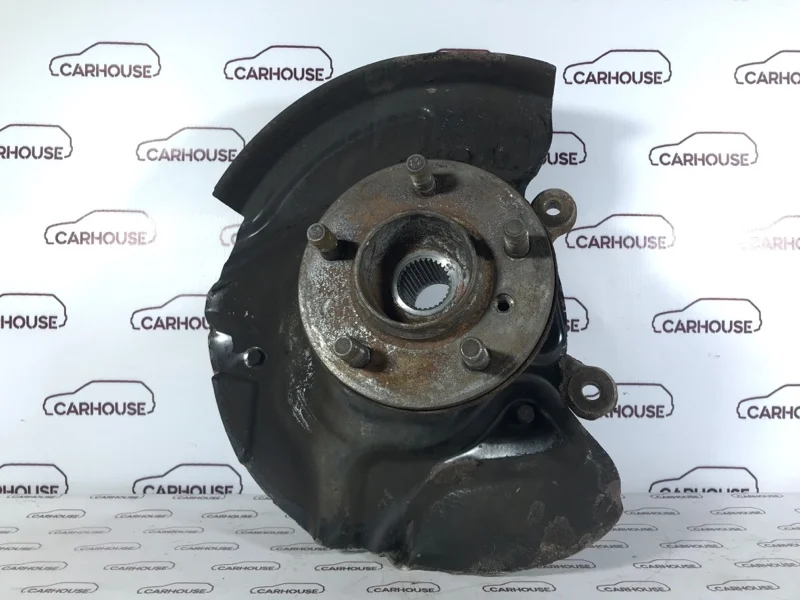 Кулак поворотный передний левый Land Rover Range