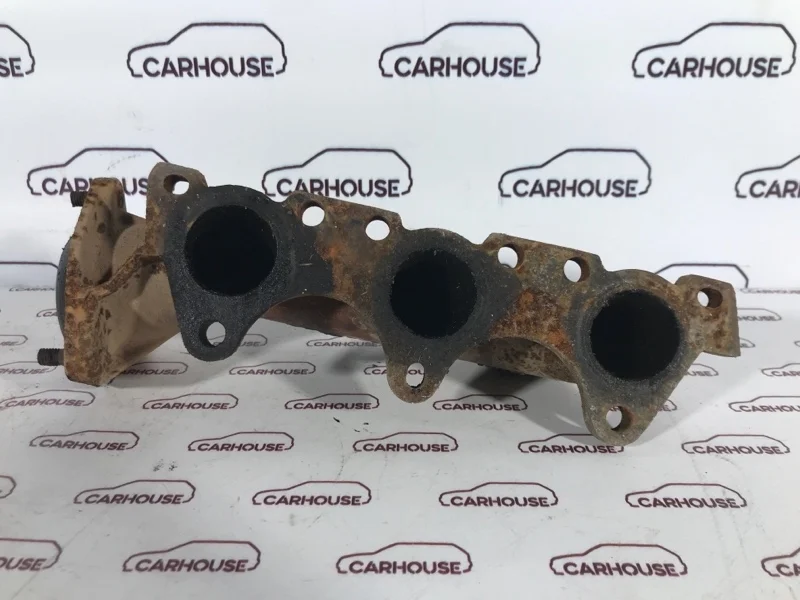 Коллектор выпускной правый Audi A6 C5 2.4 ARJ 1998