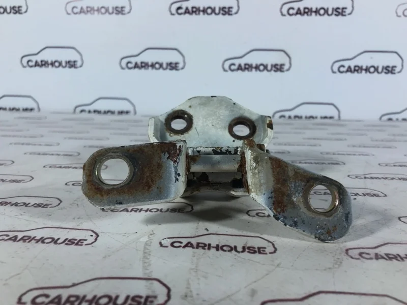 Петля двери передняя левая Mazda Familia 9 1.5 ZL