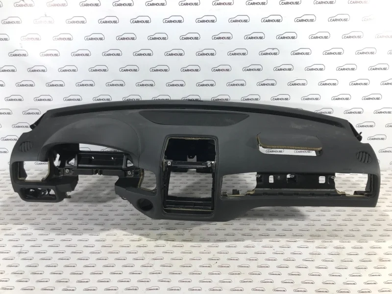 Торпедо Volkswagen Touareg NF 4.2 CKD 2010