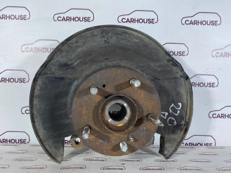 Кулак поворотный передний левый Honda CRV 2.0