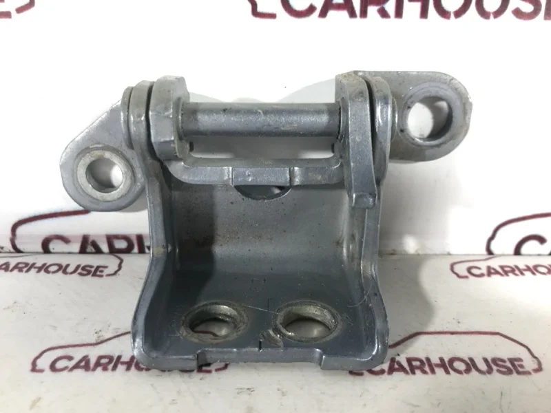 Петля двери задняя левая Honda CRV 2.0 R20A2 2008