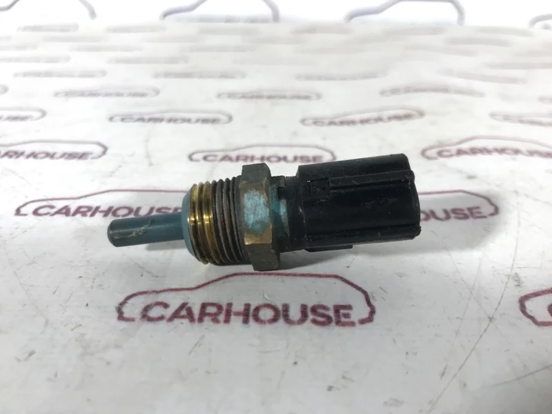 Датчик температуры охлаждающей жидкости Mitsubishi