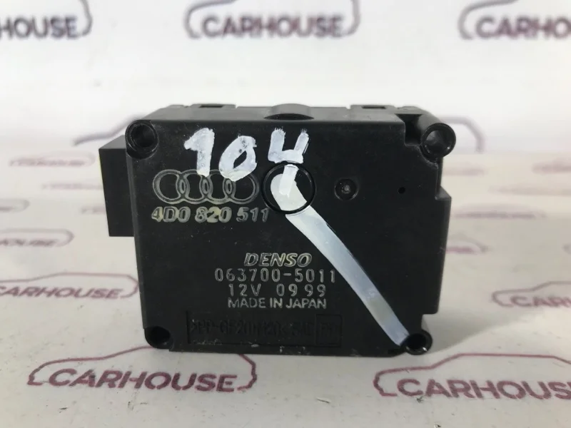 Моторчик заслонки печки Audi S8 D2 4D 4.2 2000