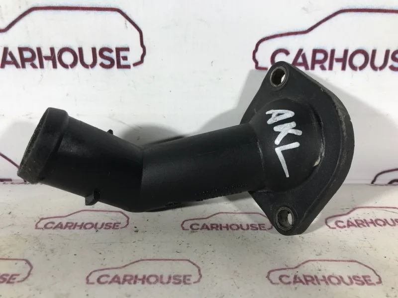 Флянец охлаждения Volkswagen Golf MK4 1.6 AKL 1997