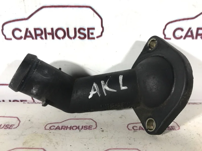 Флянец охлаждения Volkswagen Golf MK4 1.6 AKL 1997