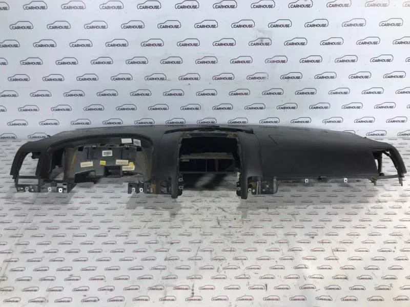 Торпедо Volkswagen Touareg GP 4.2 AXQ 2003