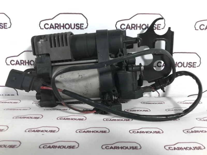 Компрессор пневмоподвески Volkswagen Touareg NF